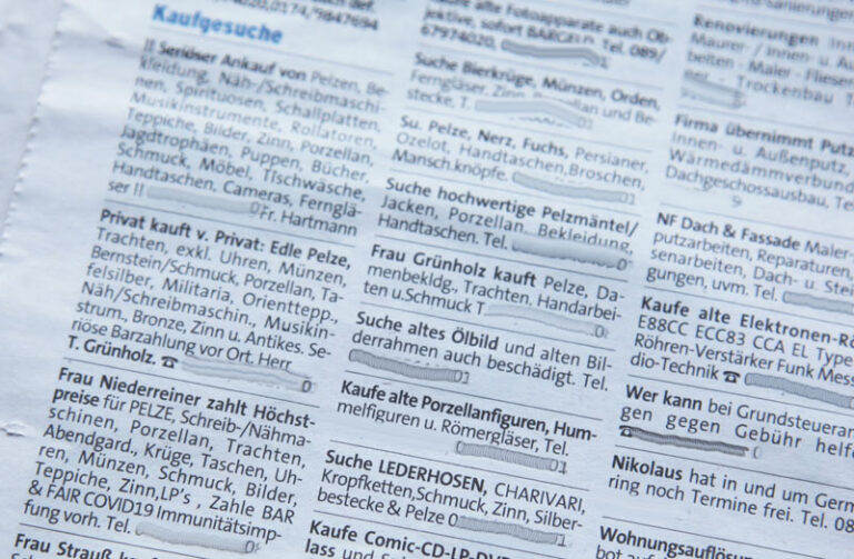 Zeitung mit Kleinanzeigen und Ankaufsgesuchen